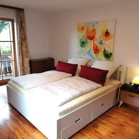 Haus Waldblick Semesterbostad *