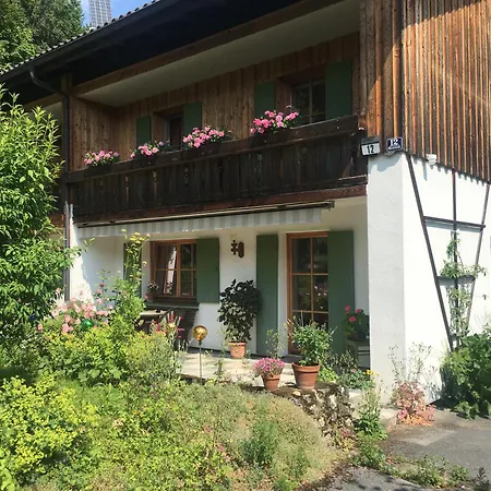 Haus Waldblick Tatil Evi
