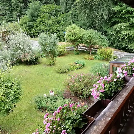 Haus Waldblick * בראננבורג